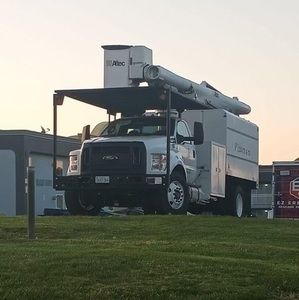 Meet your Posher, Wayne